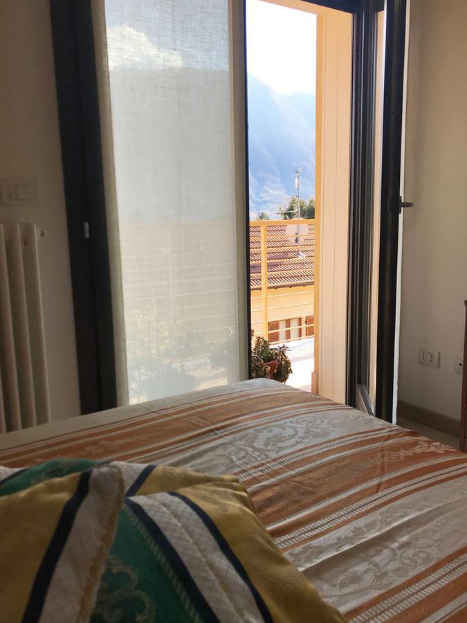 Apartamento Attico With Swimming Pool Lenno Exterior foto