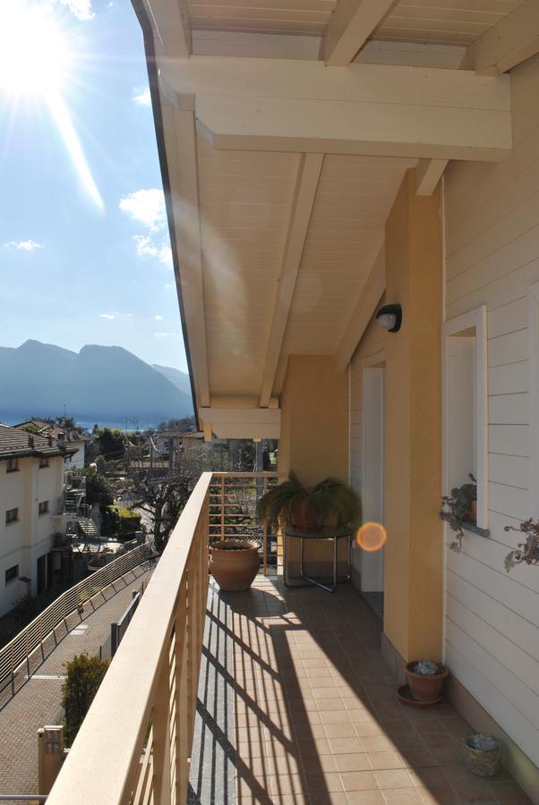Apartamento Attico With Swimming Pool Lenno Exterior foto
