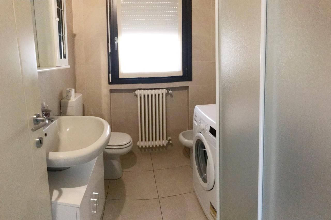Apartamento Attico With Swimming Pool Lenno Exterior foto